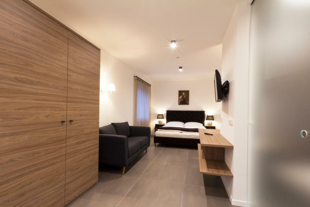 Apartments Sissi & Franz Мерано Екстериор снимка